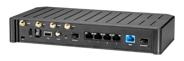 Cradlepoint-E3000-Router-1