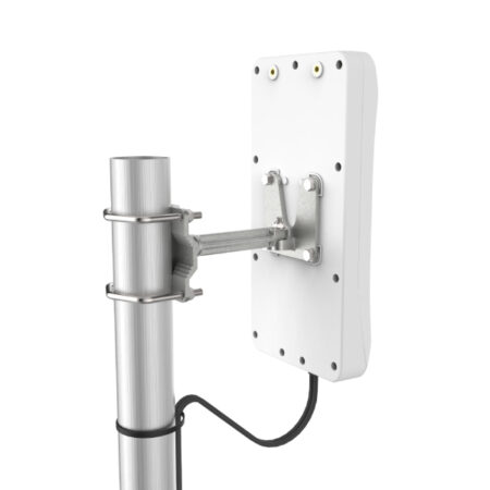 Poynting XPOL-6 Antenna